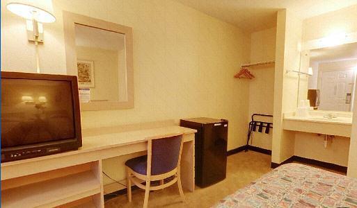 Americas Best Value Inn And Suites Carbondale Ruang foto